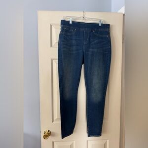 Levi Strauss pull-on skinny jeans